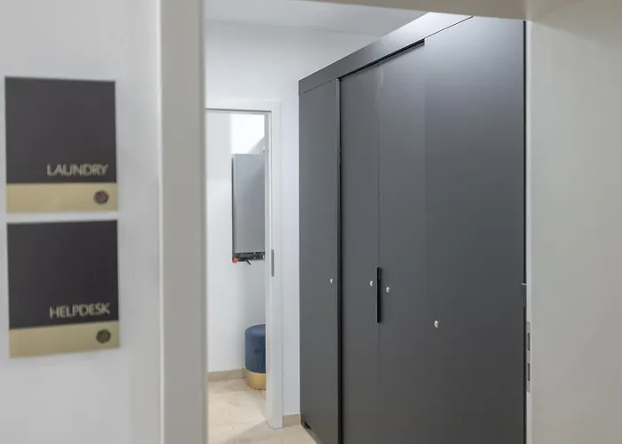 Ana Center - Self-service-hotel Отель 3*