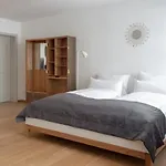 מלון Ana Center - Self-service-hotel 3*