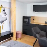 Ana Center - Self-service-hotel מלון 3*