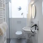 מלון Ana Center - Self-service-hotel