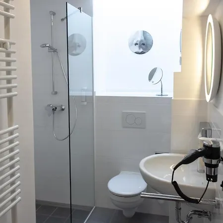 Ana Living Center By Arthotel Ana - Self-service-hotel Hotel 2*