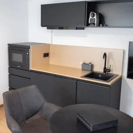 Ana Center - Self-service-hotel ホテル 3*