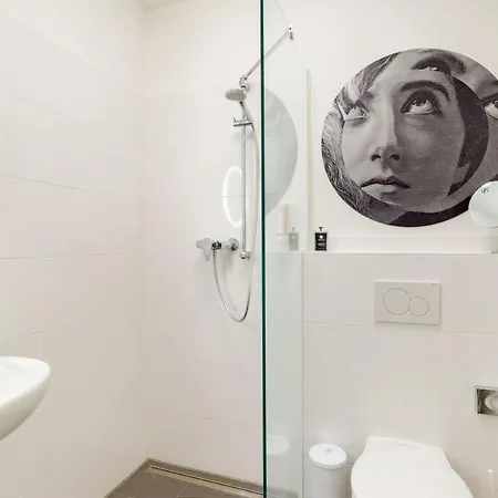 Ana Living Center By Arthotel Ana - Self-service-hotel 호텔 2*