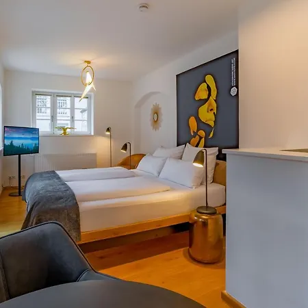Ana Living Center By Arthotel Ana - Self-service-hotel 2*