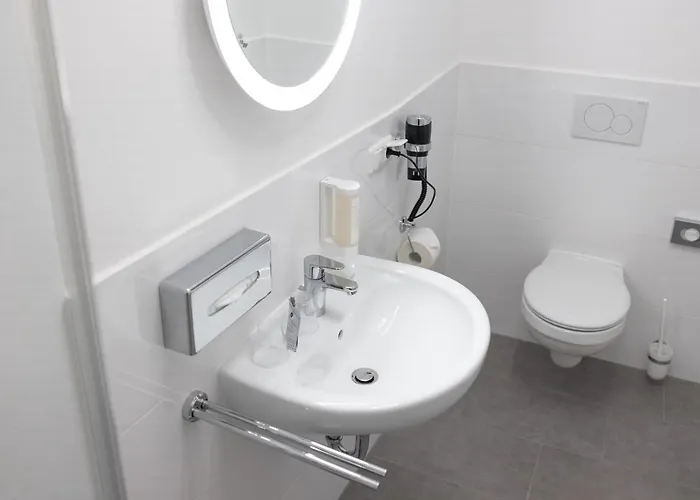 Hotel Ana Center - Self-service-hotel 3*